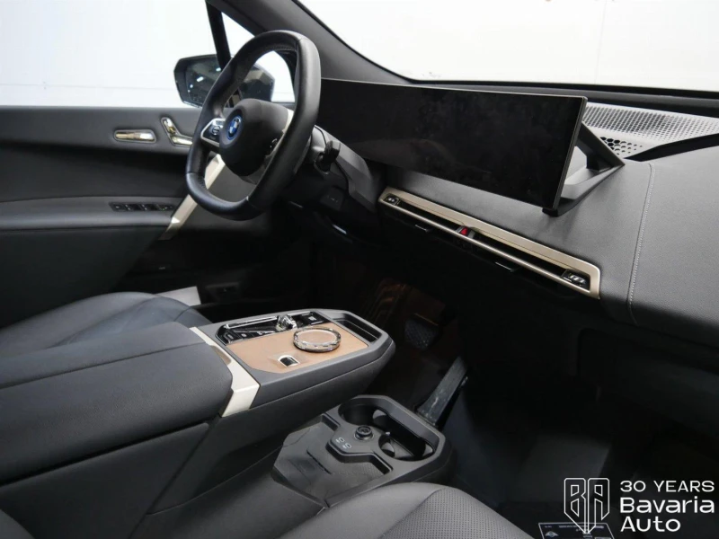 BMW iX 50 xDrive Sport, снимка 7 - Автомобили и джипове - 52800582