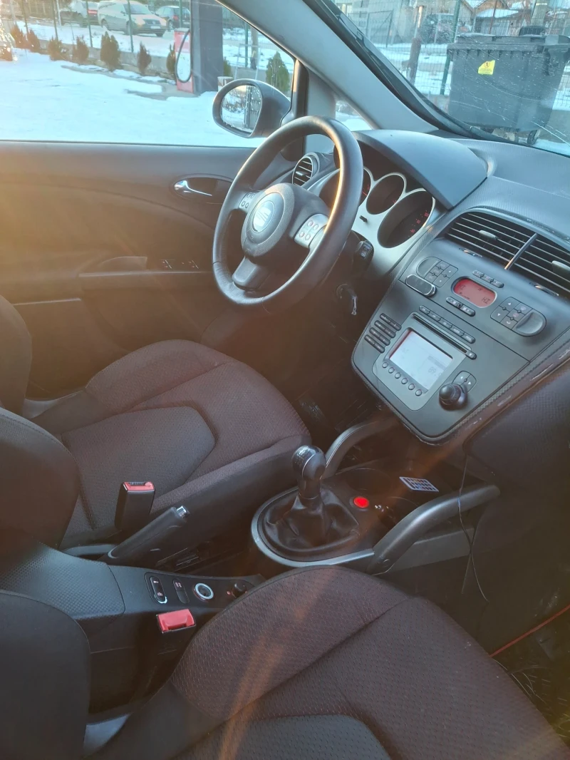 Seat Altea 2.0TDI 2006, снимка 9 - Автомобили и джипове - 53172552