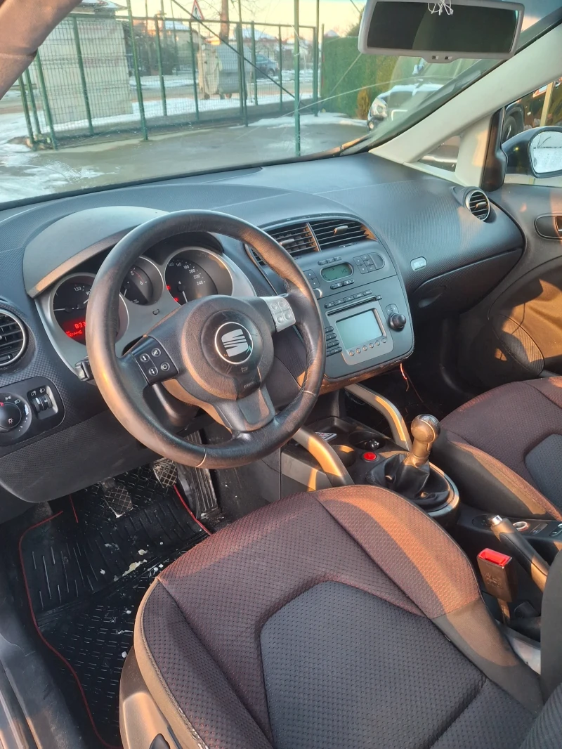 Seat Altea 2.0TDI 2006, снимка 10 - Автомобили и джипове - 53172552