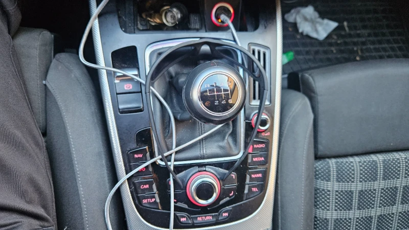 Audi A4, снимка 8 - Автомобили и джипове - 53282418