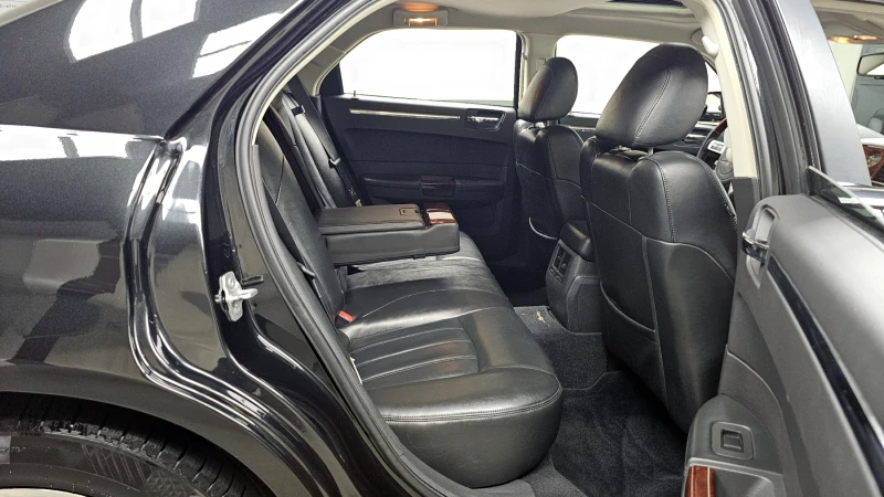 Chrysler 300c 3.0Diesel autogeorge.com, снимка 12 - Автомобили и джипове - 53322252