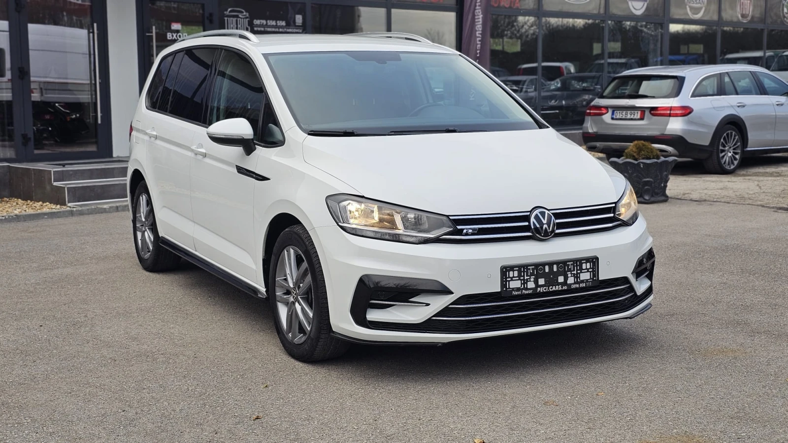 VW Touran R-Line 2.0TDI 7DSG IT-7 МЕСТА-ДИСТРОНИК-ЛИЗИНГ, снимка 1