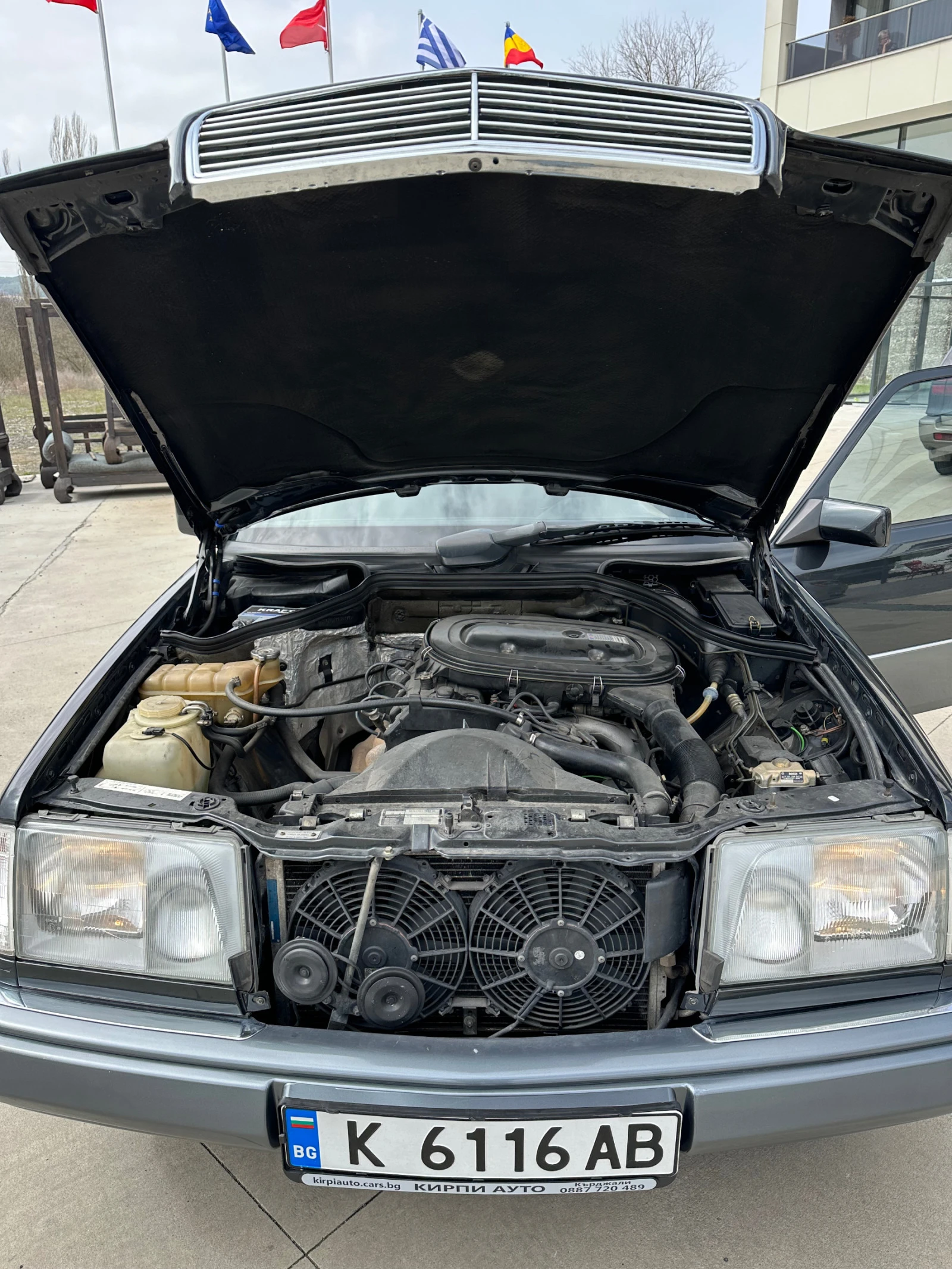 Mercedes-Benz E 200 | Mobile.bg   14