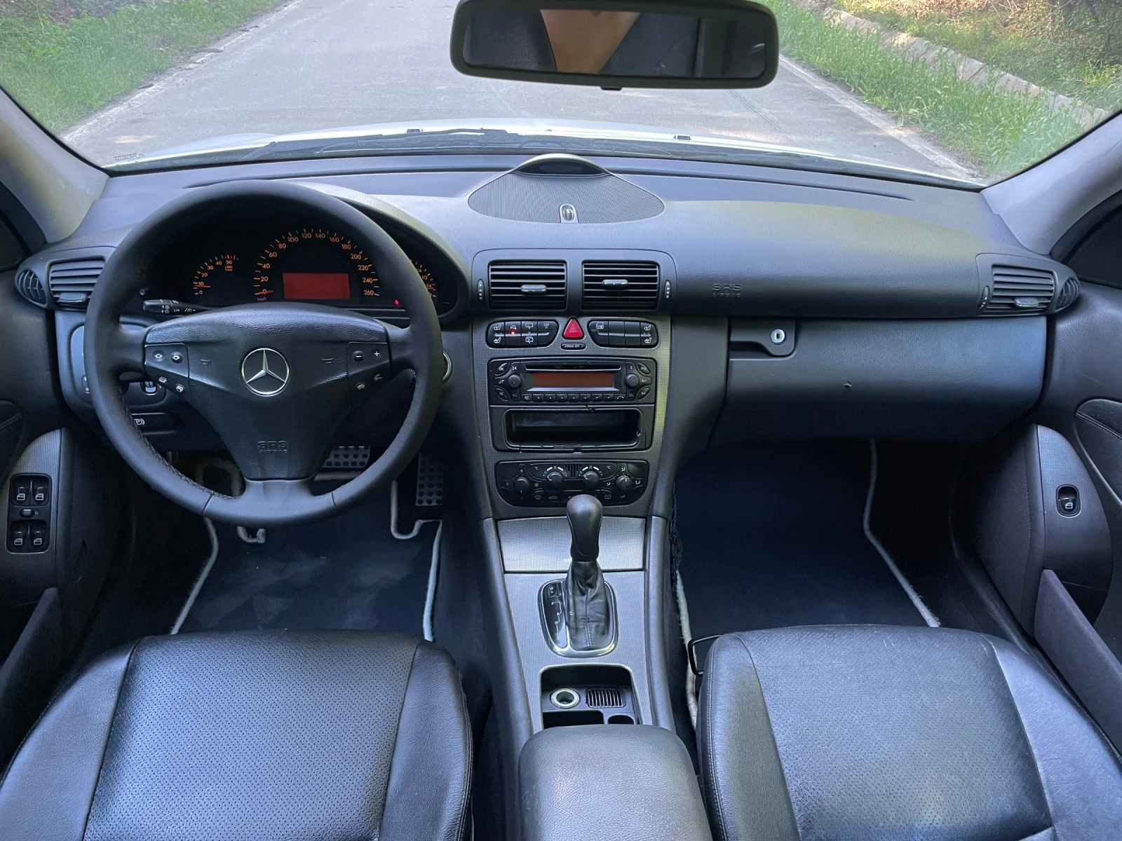 Mercedes-Benz C 220 2.2CDI/143 | Mobile.bg   11