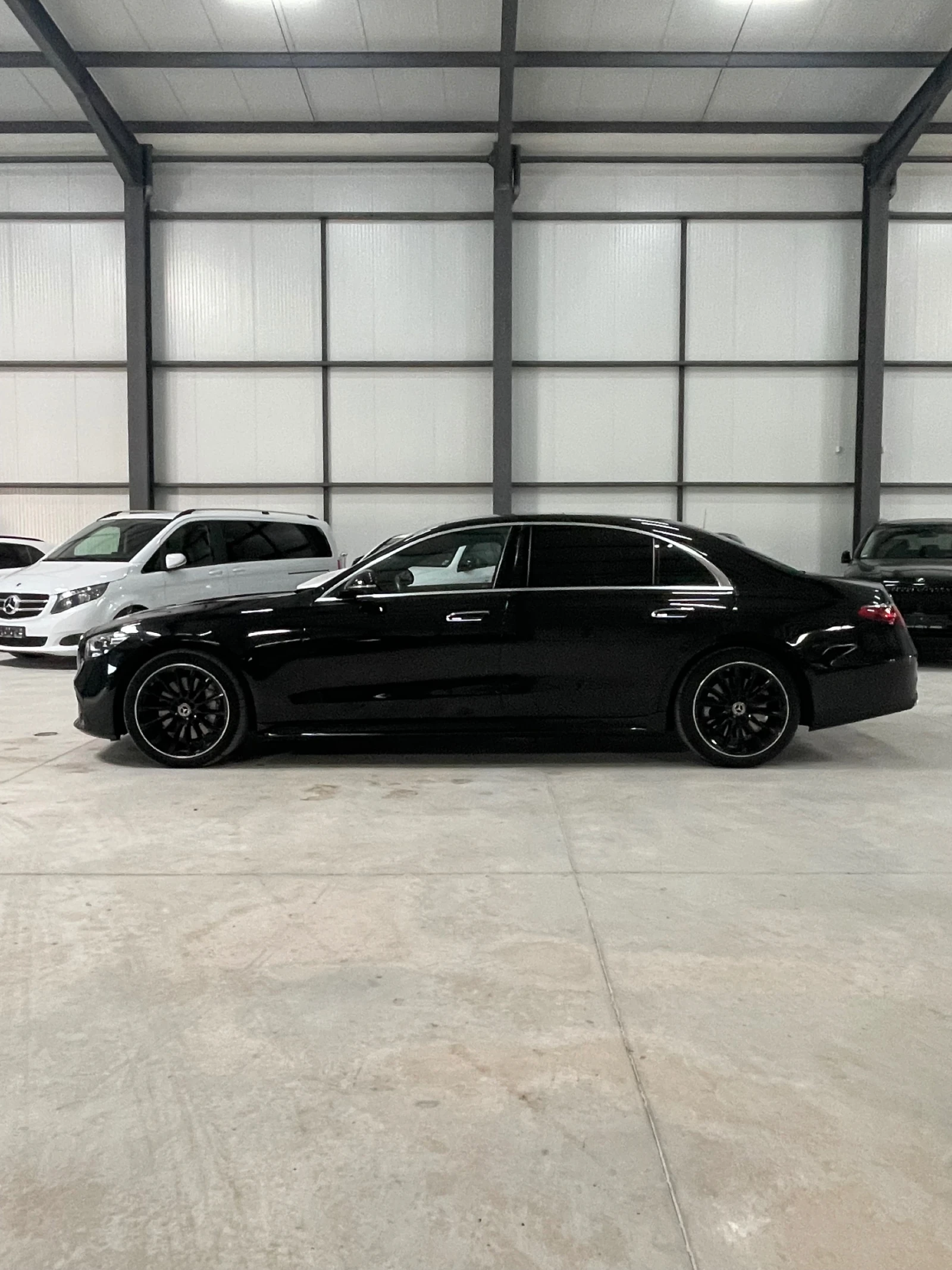 Mercedes-Benz S 580 L/4M/AMG/V8/Exclusive/Burmester/Full/ГОТОВ ЛОЗИНГ/ - изображение 8