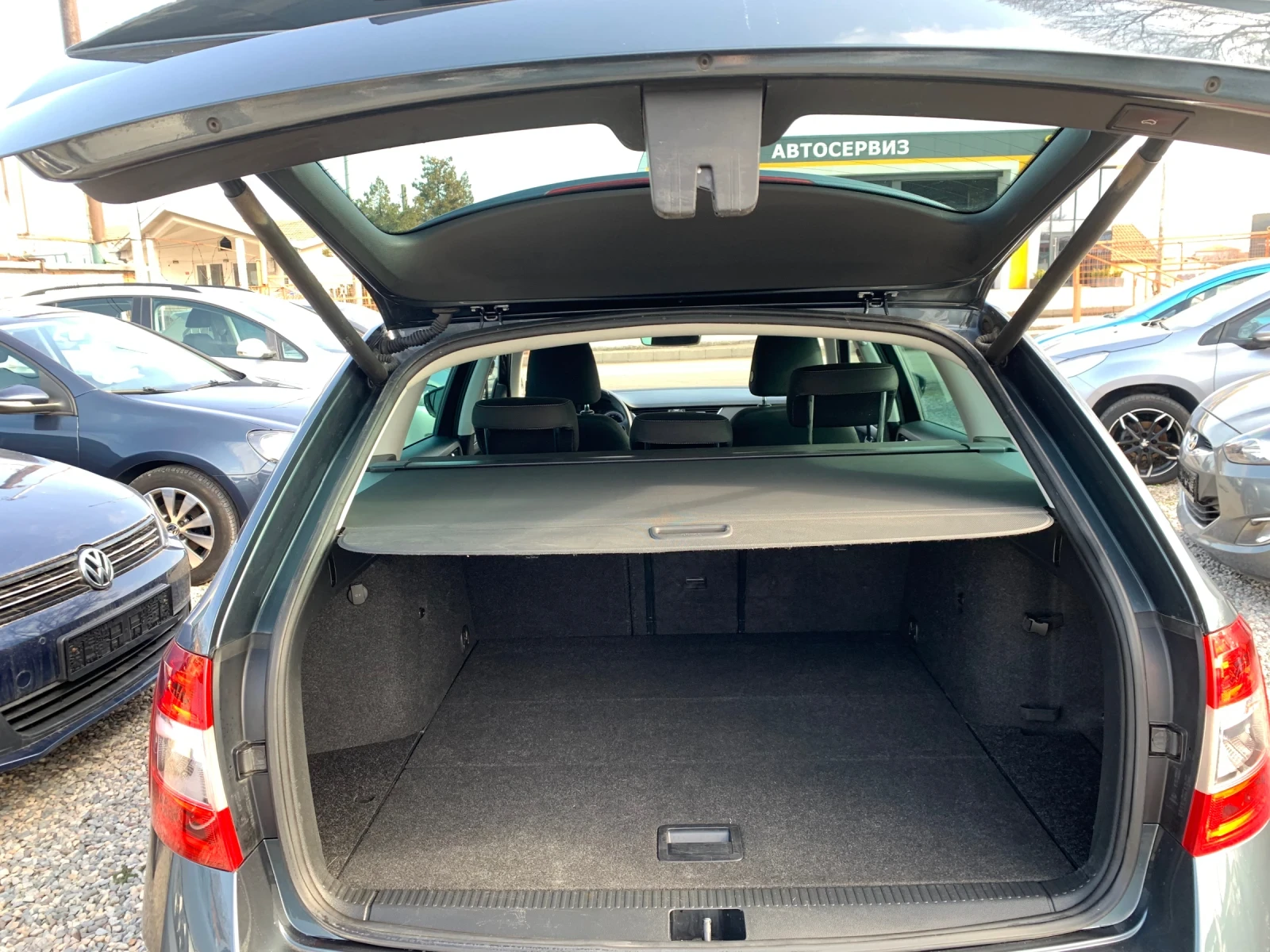 Skoda Octavia 2.0TDI SOLEIL - изображение 5