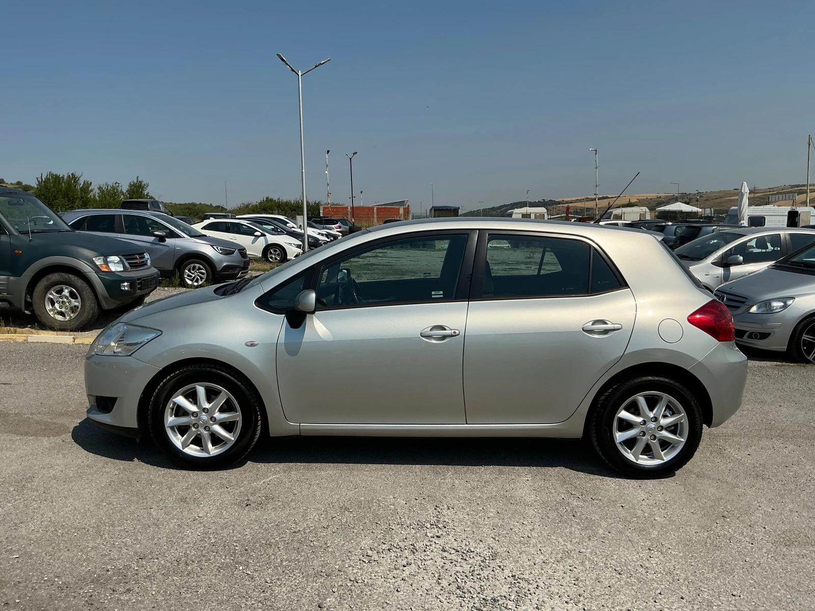 Toyota Auris 1.4 D4D - изображение 4