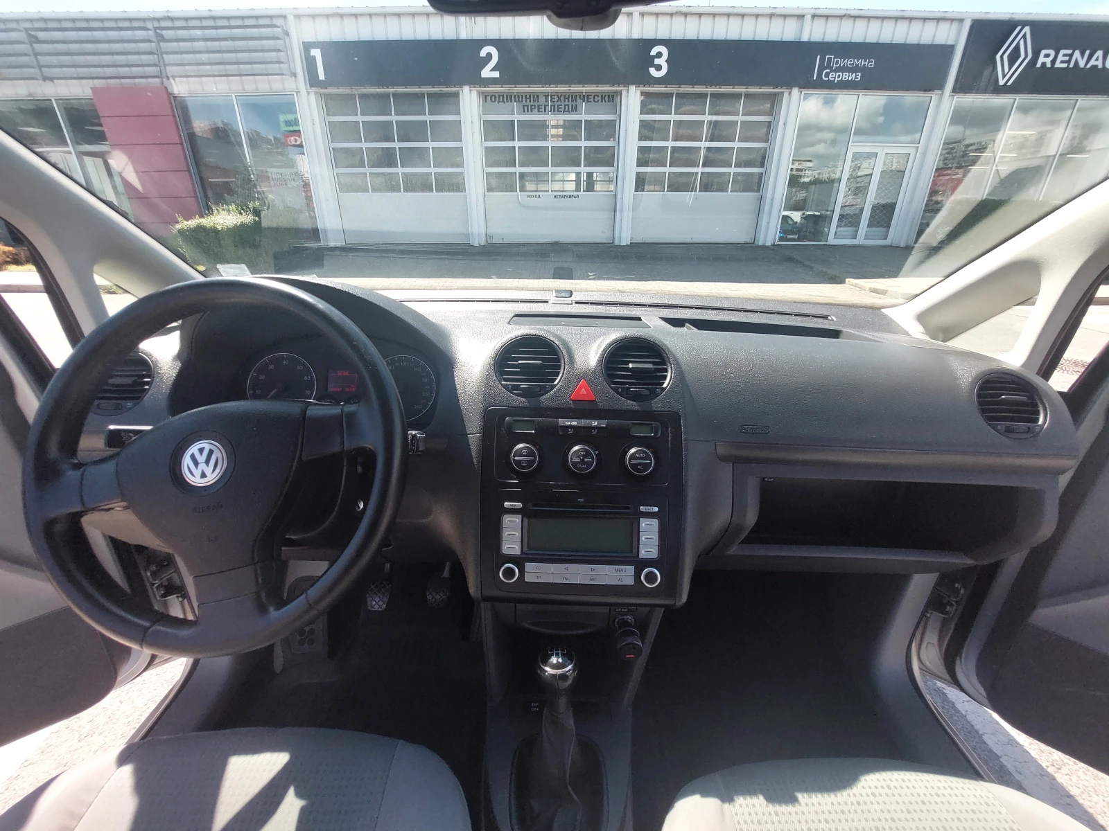 VW Caddy метан фабричен - изображение 8