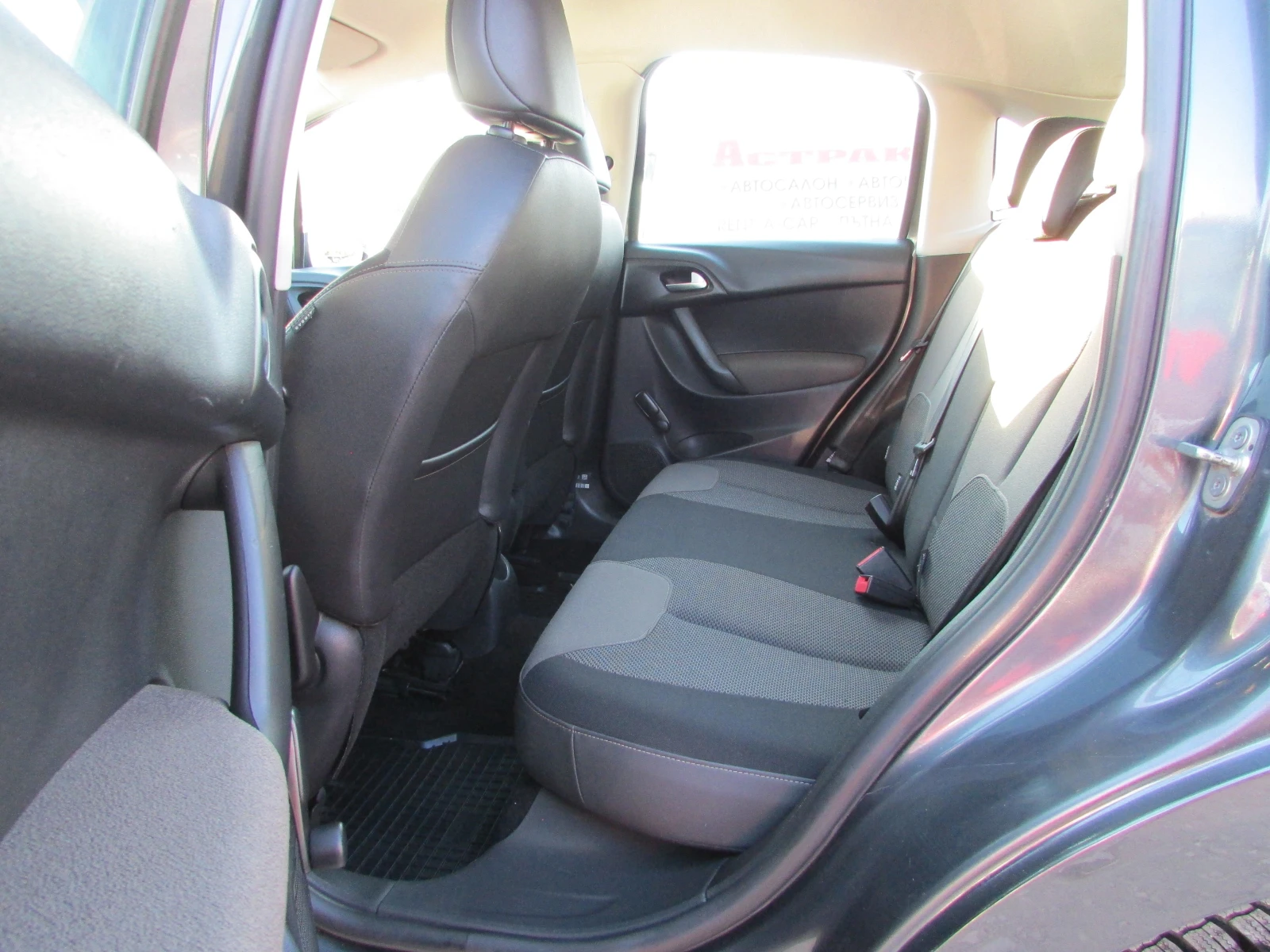 Citroen C3 1.2i EURO5B - изображение 9