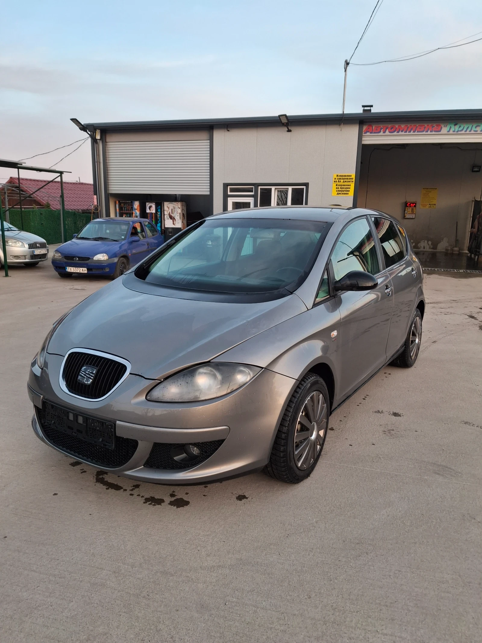 Seat Altea 2.0TDI 2006, снимка 2 - Автомобили и джипове - 53599911