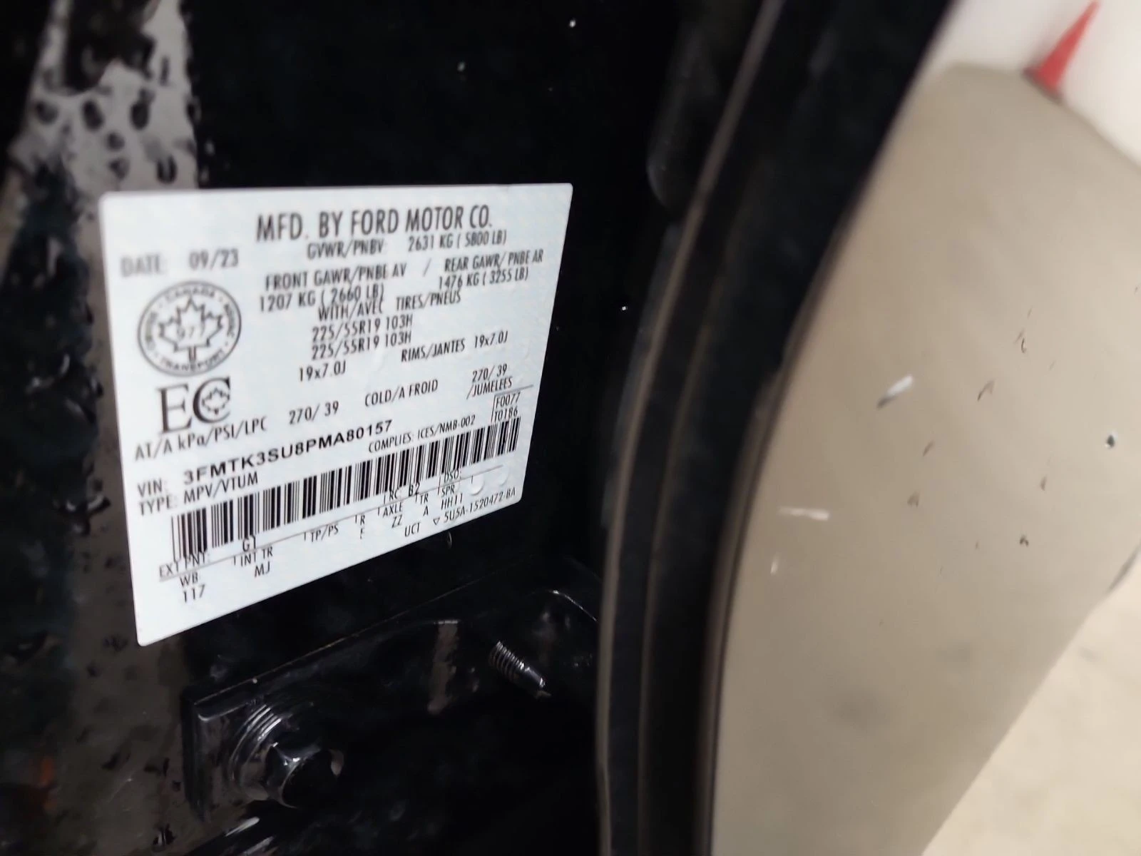 Ford Mustang Mach-E PREMIUM С РЕГИСТРАЦИЯ & АВТО КРЕДИТ , снимка 15 - Автомобили и джипове - 53877610