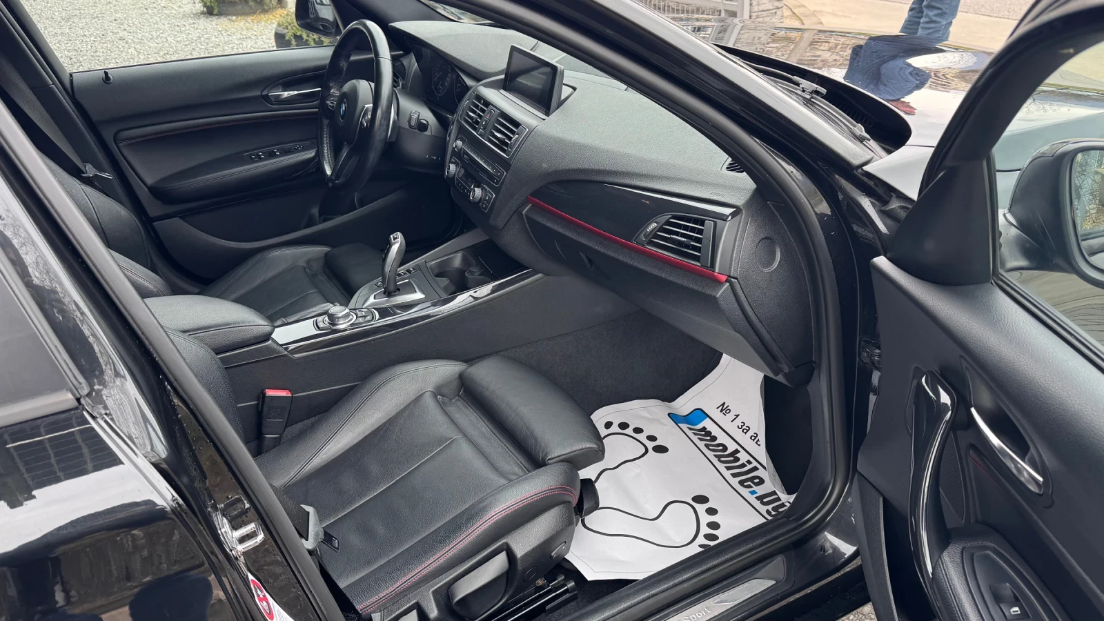 BMW 116 d Sport * 8ZF* Кожа* НАВИ* , снимка 9 - Автомобили и джипове - 54030245