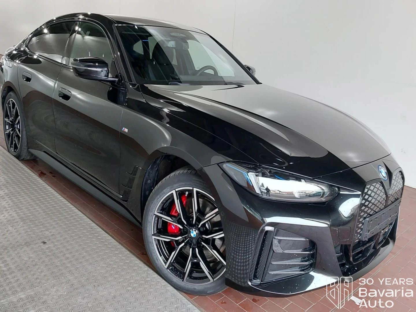 BMW i4 40 eDrive Gran Coupe M Sport Paket  | Mobile.bg � ����������� 4