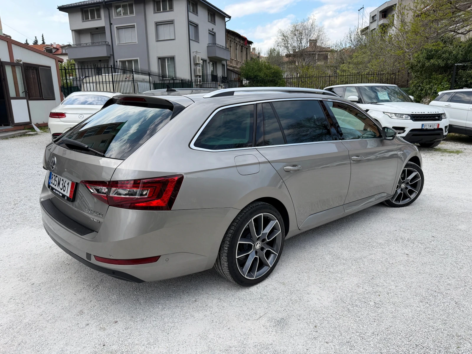Skoda Superb L&K* 2.0TDI* DSG* 4x4* LED* PANORAMA* FULL* TOP | Mobile.bg � ����������� 7