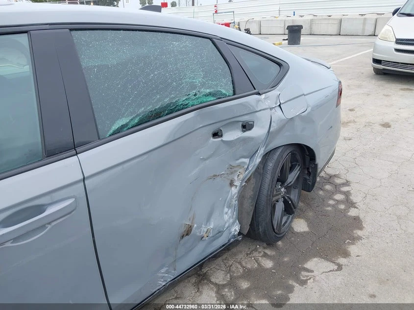 Honda Accord 2.0l Hybrid Sport-L | Mobile.bg � ����������� 6