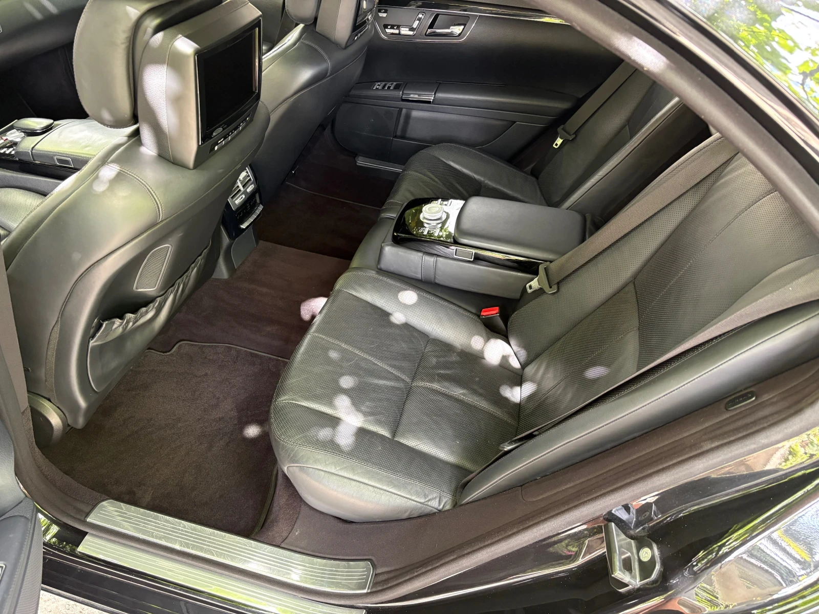 Mercedes-Benz S 500 LONG 4-Matic FULL MAX ЛИЗИНГ, снимка 10 - Автомобили и джипове - 54528726