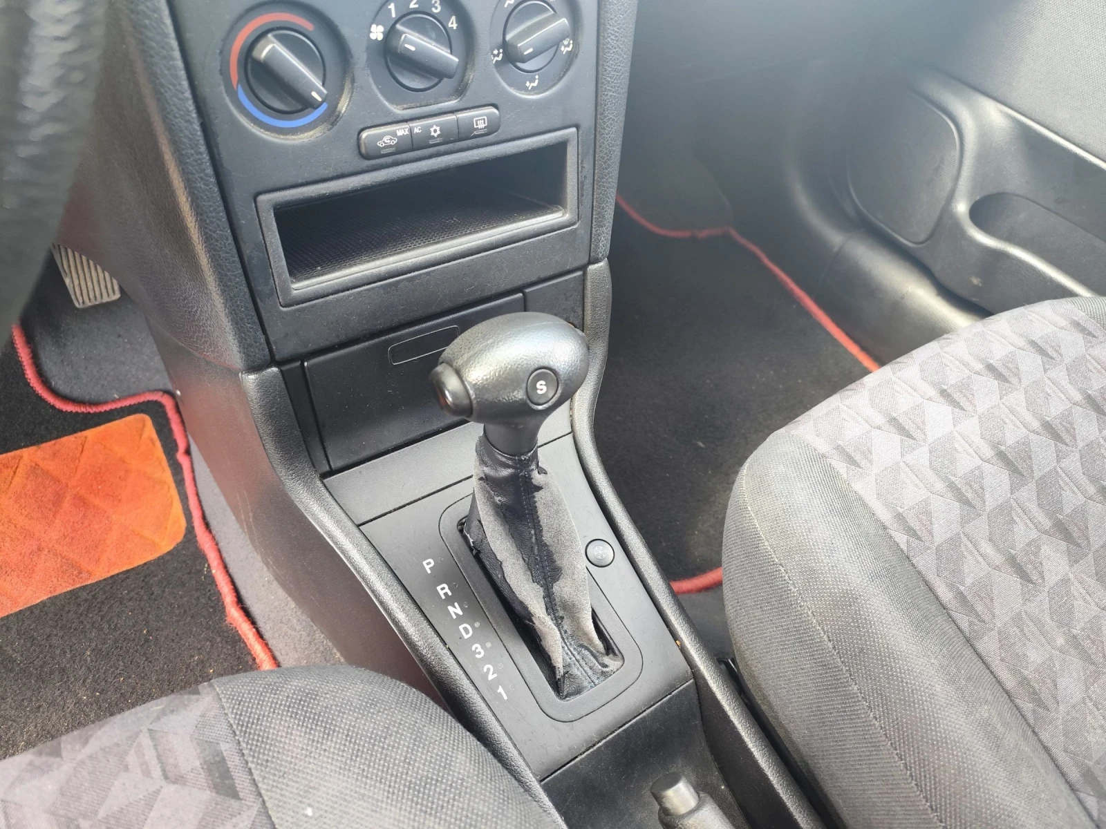 Opel Astra АВТОМАТИК, снимка 5 - Автомобили и джипове - 54668691