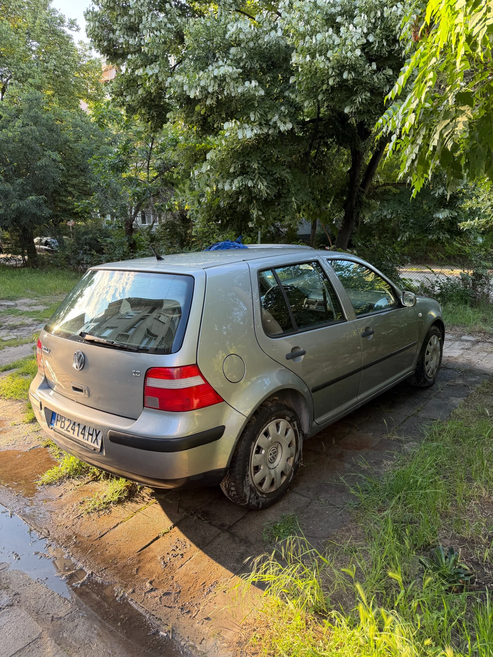 VW Golf, снимка 2 - Автомобили и джипове - 54721600