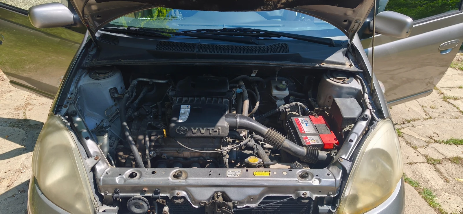Toyota Yaris, снимка 6 - Автомобили и джипове - 54804303