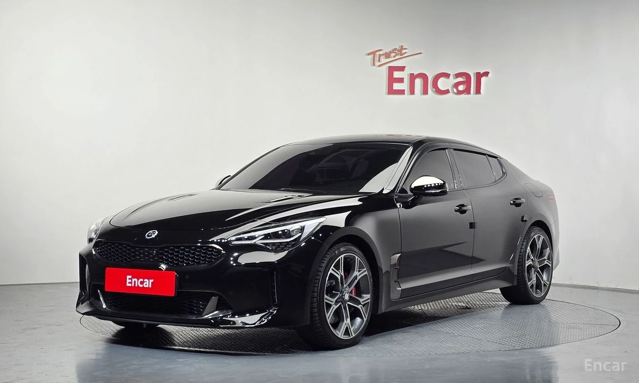 Kia Stinger 3.3* TURBO* GT* ПОДГРЕВ* ОБДУХВАНЕ* ХЕДЪП* LANE* A