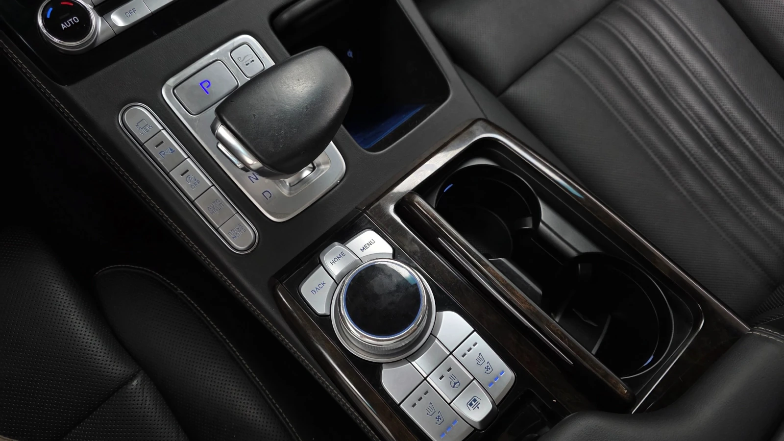 Genesis G90 3.8 AWD* Luxury, снимка 9 - Автомобили и джипове - 55086992