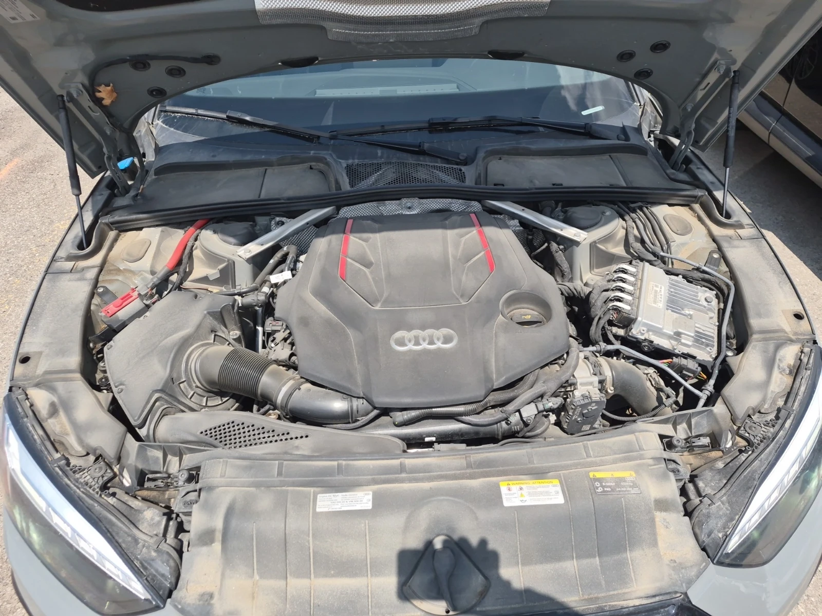 Audi S5 Progressiv* CARFAX* АВТО КРЕДИТ* , снимка 15 - Автомобили и джипове - 55130183