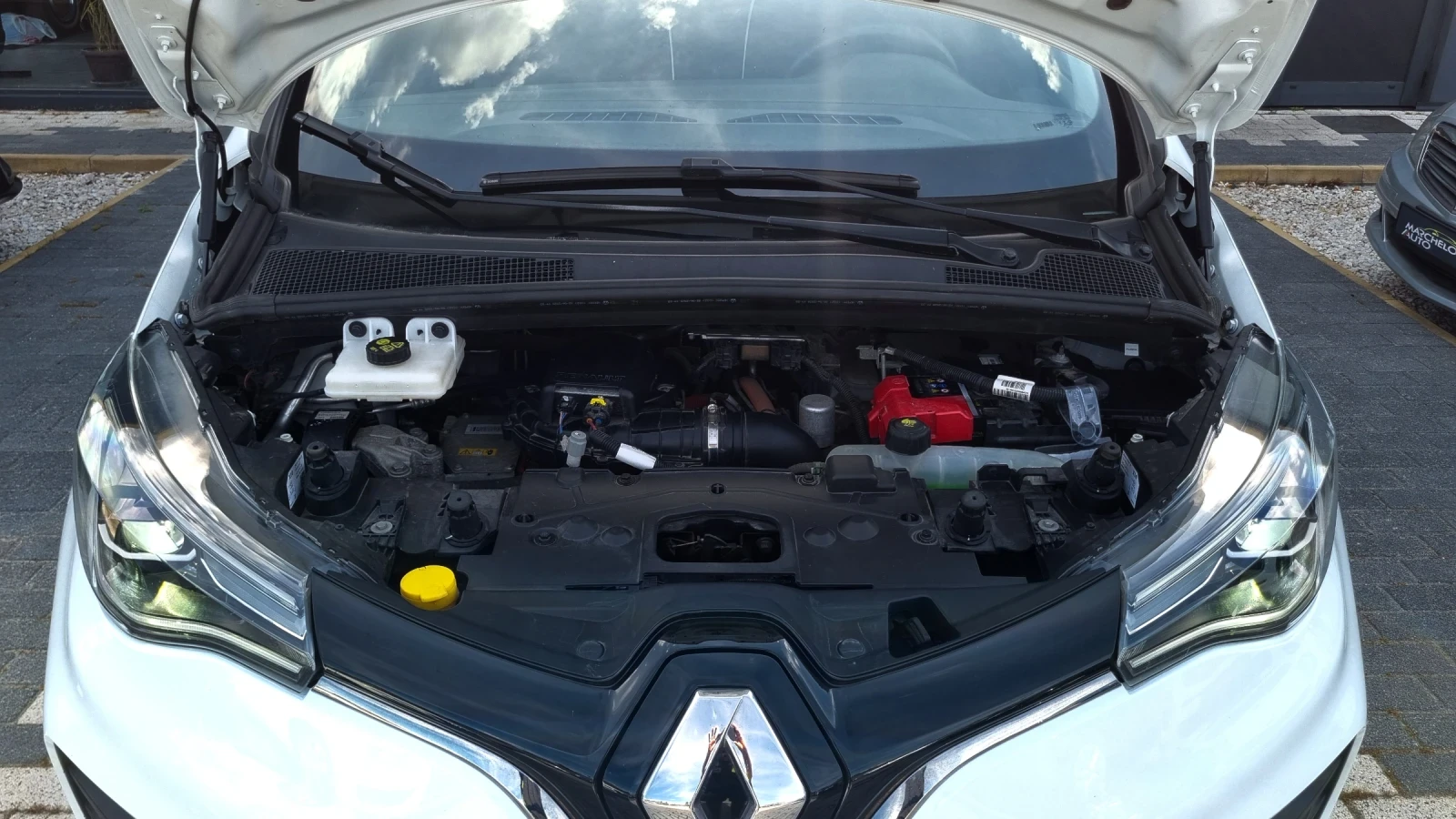 Renault Zoe 51kw LIFE, снимка 16 - Автомобили и джипове - 55347764