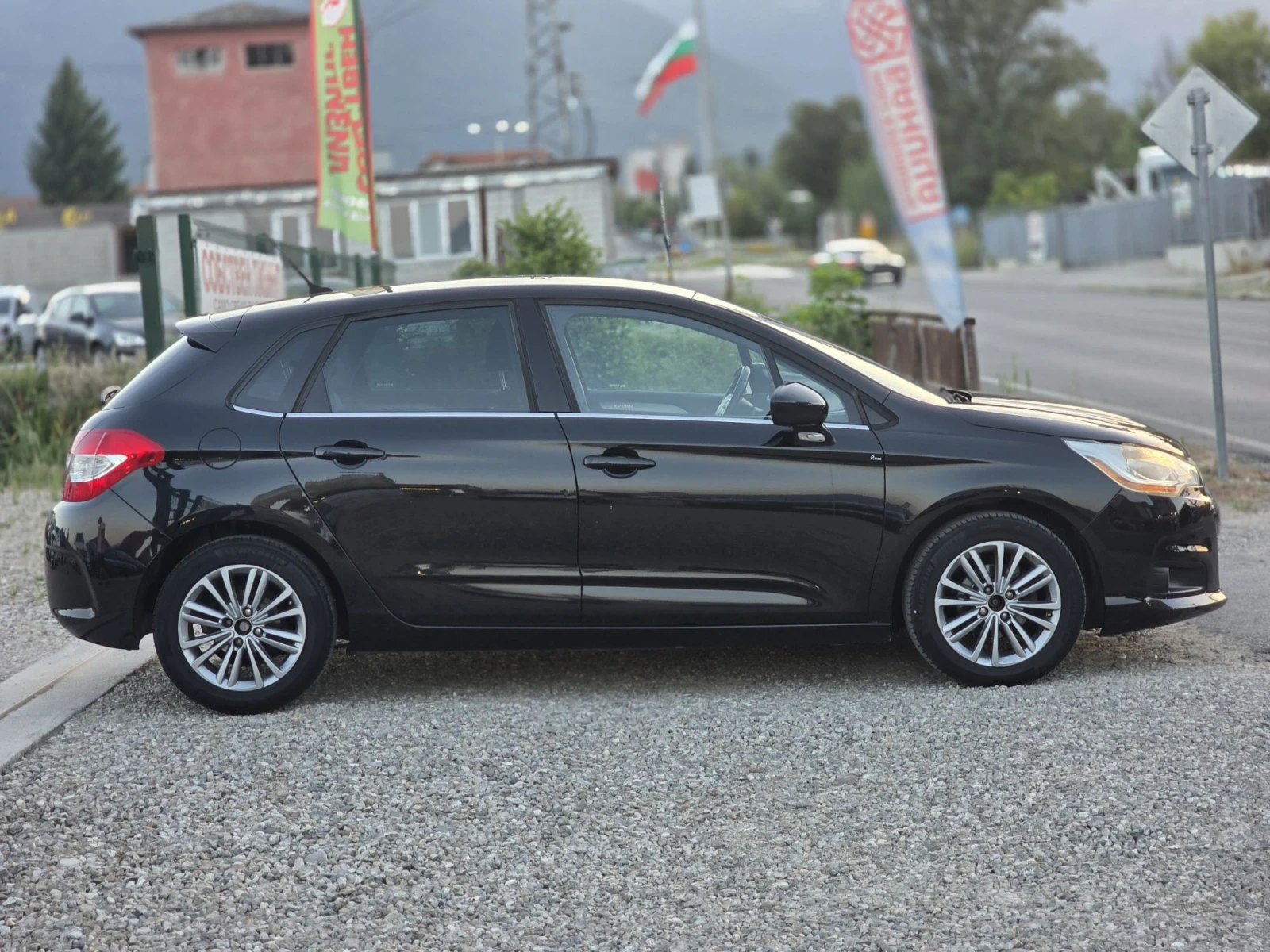 Citroen C4 1.6 HDI 92 k.c.  Exclusive Собствен Лизинг, снимка 6 - Автомобили и джипове - 55646459