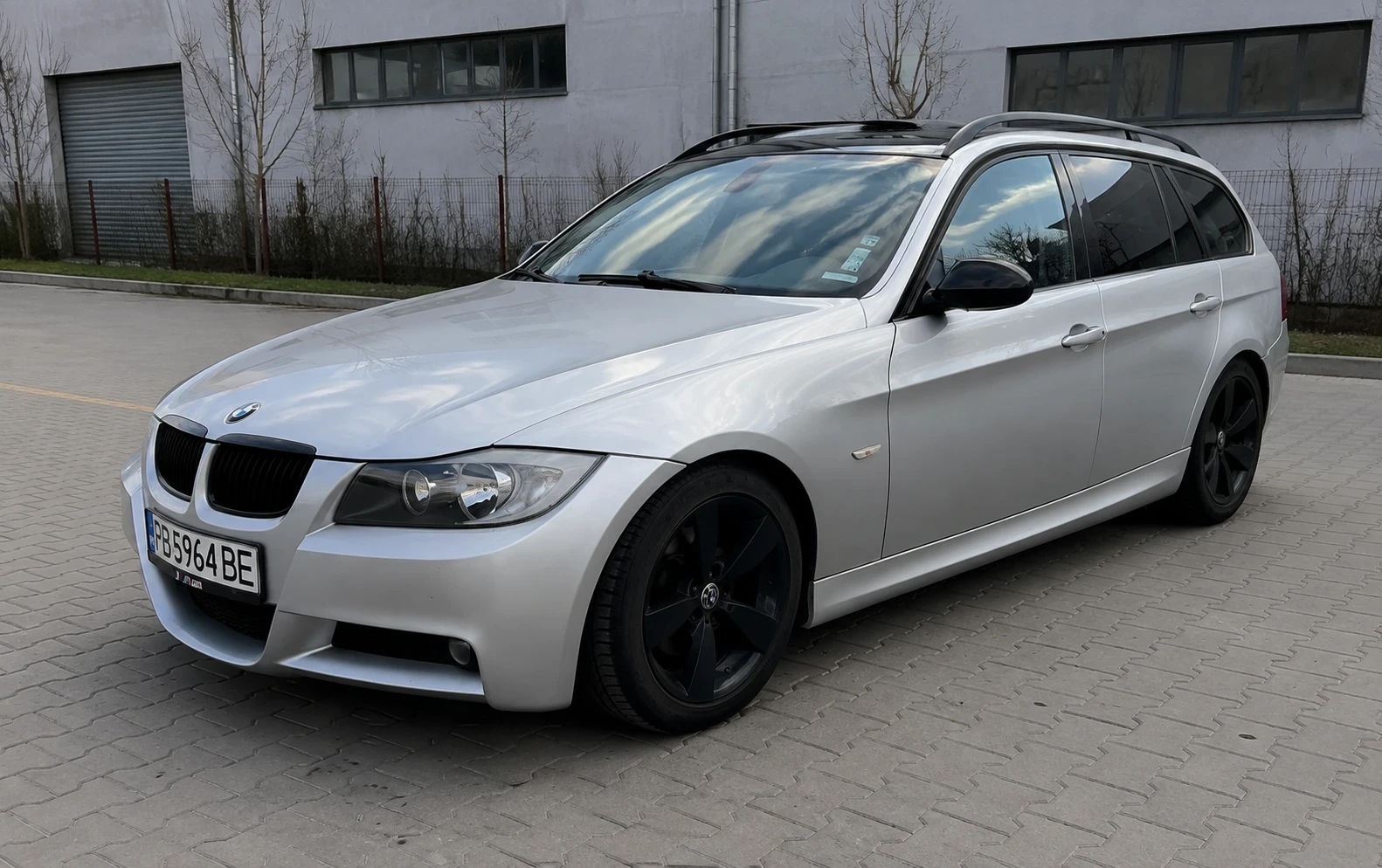 BMW 320 E91 M47, снимка 2 - Автомобили и джипове - 55715120