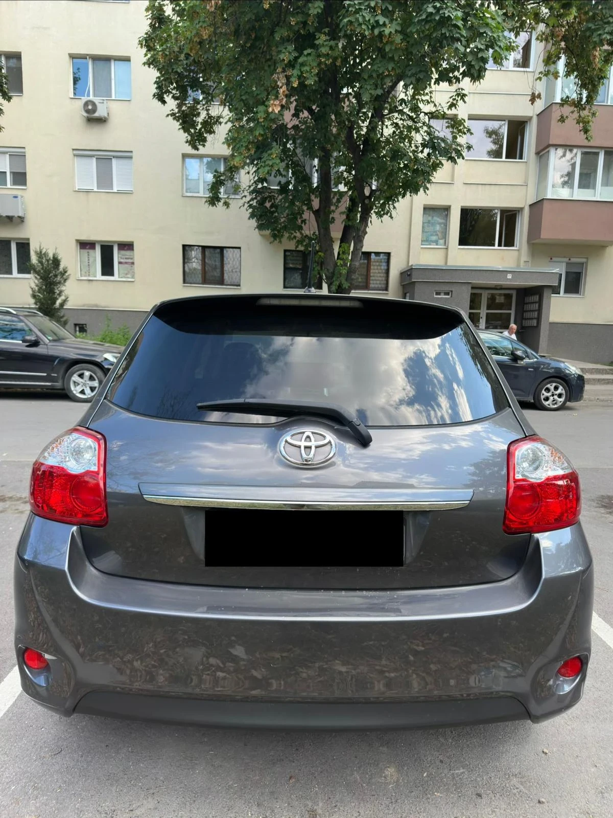 Toyota Auris 1.6i Климатроник/Навигация/ECO Mode, снимка 8 - Автомобили и джипове - 55728062