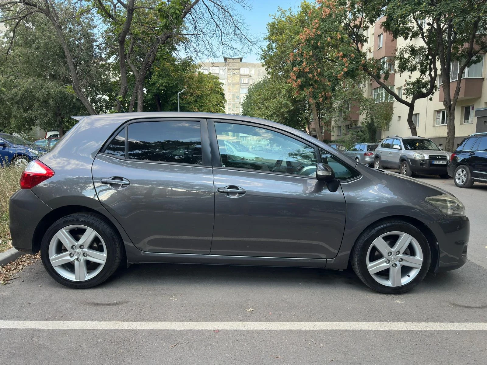 Toyota Auris 1.6i Климатроник/Навигация/ECO Mode, снимка 4 - Автомобили и джипове - 55728062