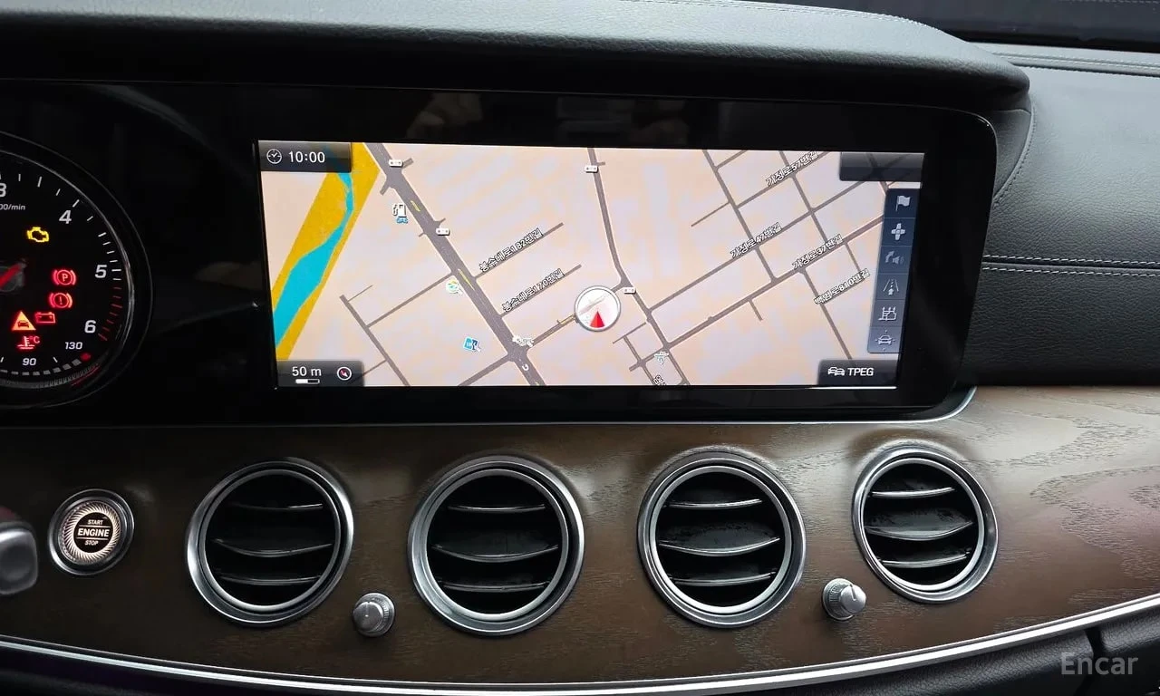 Mercedes-Benz E 220 * E220d 4MATIC Exclusive * ЦЕНА ДО БГ, снимка 10 - Автомобили и джипове - 55951455