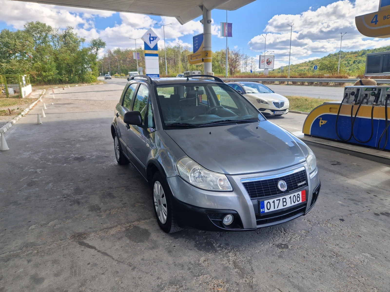 Fiat Sedici 1.9m.jet, 120кс, 09г.4x4, Италия , снимка 7 - Автомобили и джипове - 56176748