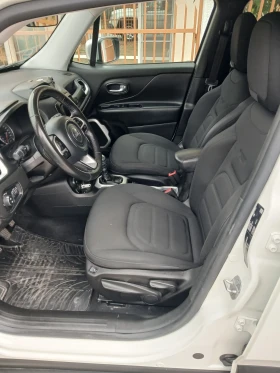 Jeep Renegade Limited, снимка 10