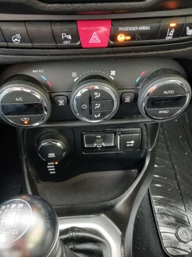 Jeep Renegade Limited, снимка 5
