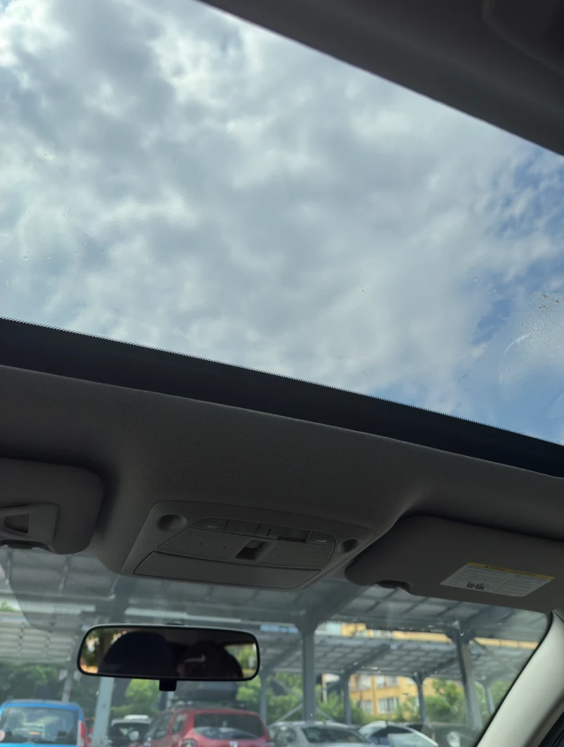 Nissan Qashqai, снимка 9 - Автомобили и джипове - 52861854