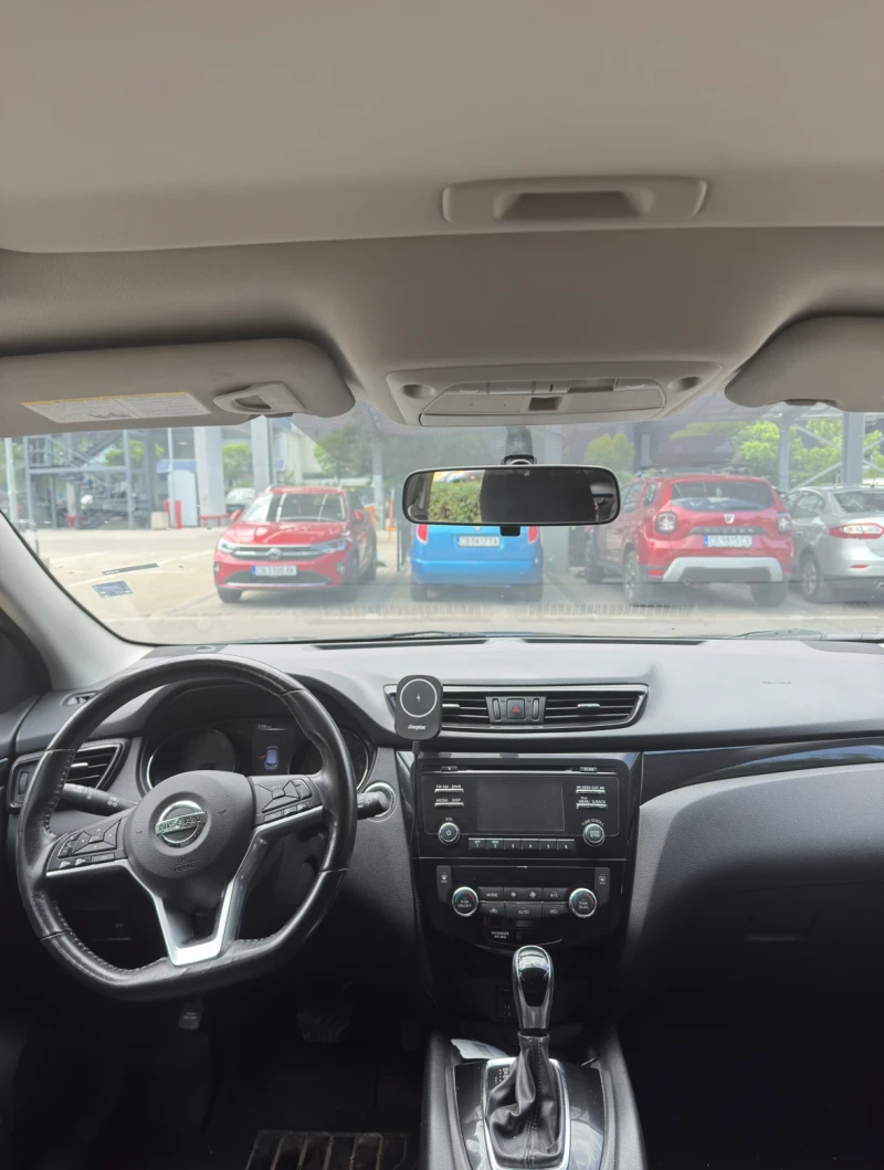Nissan Qashqai, снимка 7 - Автомобили и джипове - 52861854