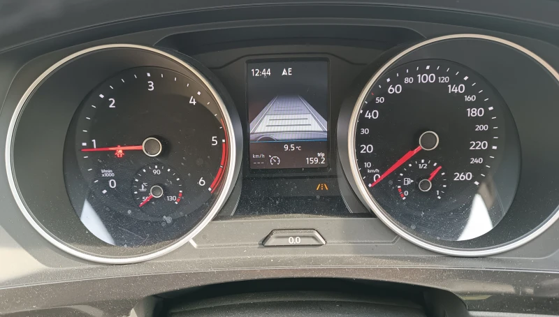 VW Tiguan Highline, снимка 8 - Автомобили и джипове - 51068736