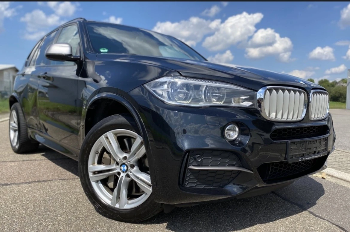 BMW X5 M50D Вакум, теглич, харман ,360* камери - изображение 5