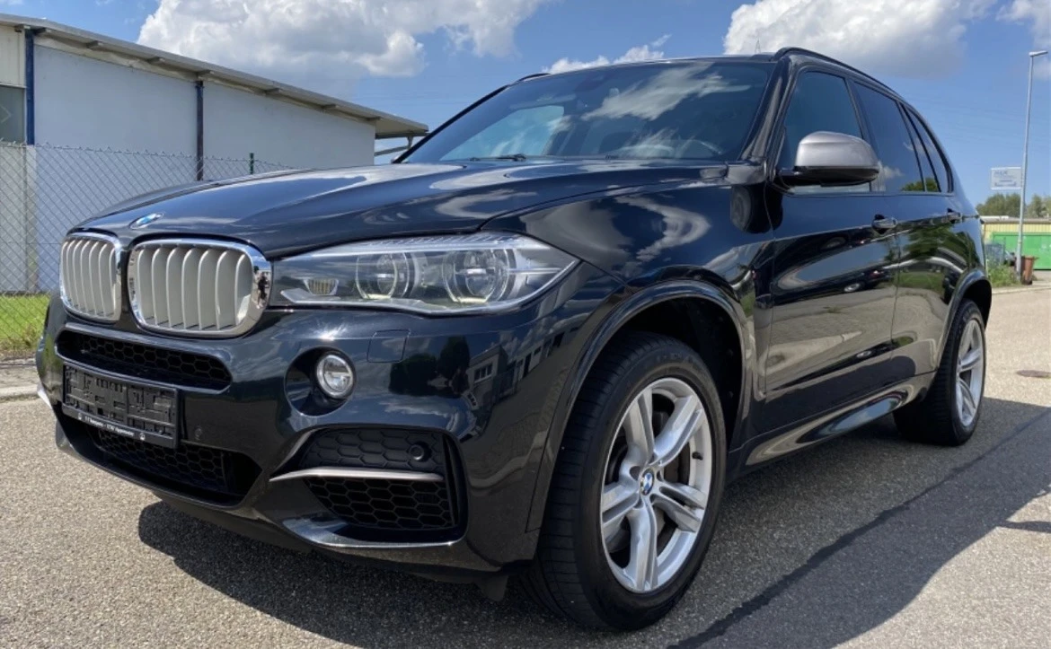 BMW X5 M50D Вакум, теглич, харман ,360* камери - изображение 2