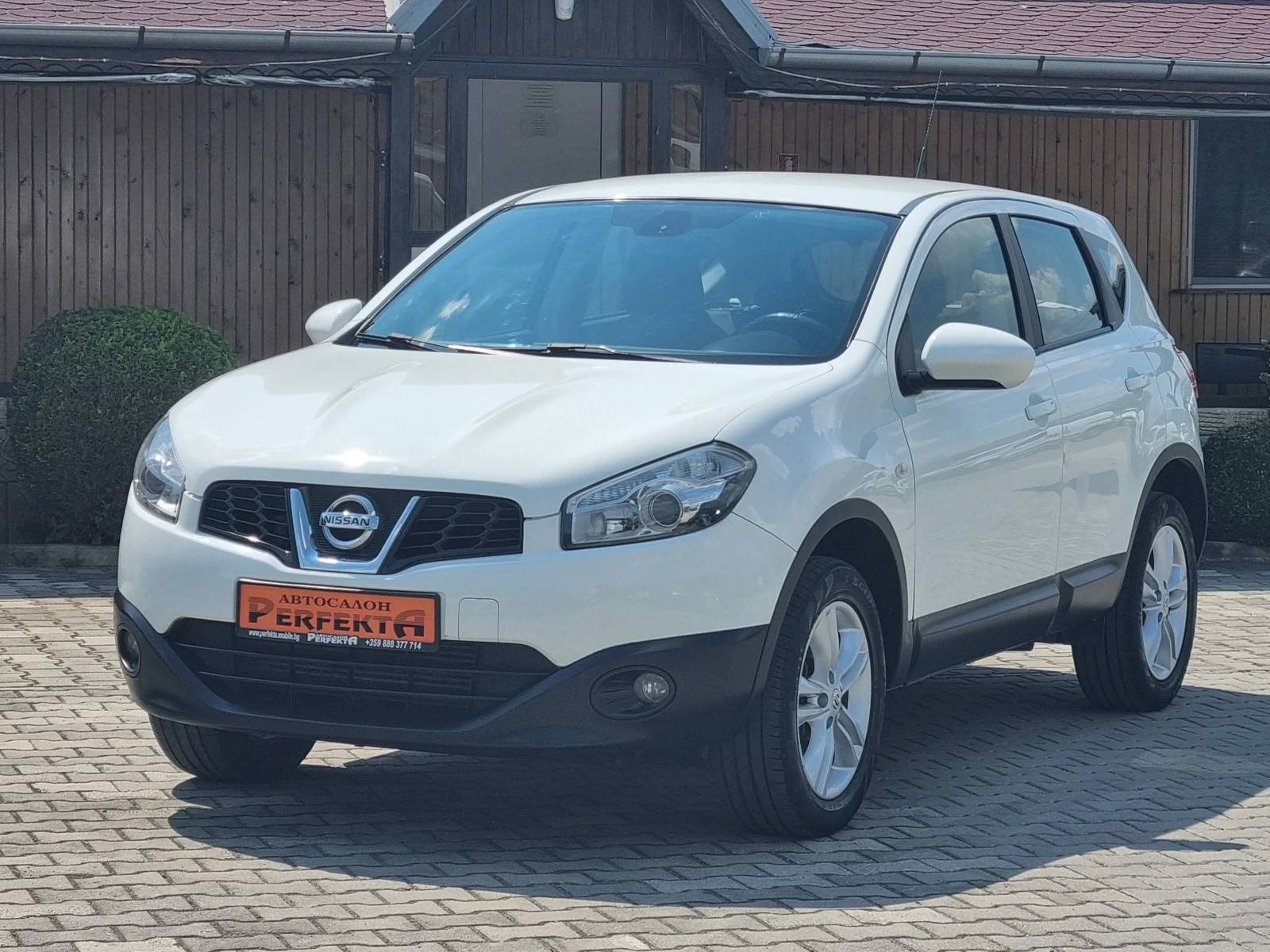 Nissan Qashqai 1.5dci110k.c. - изображение 2