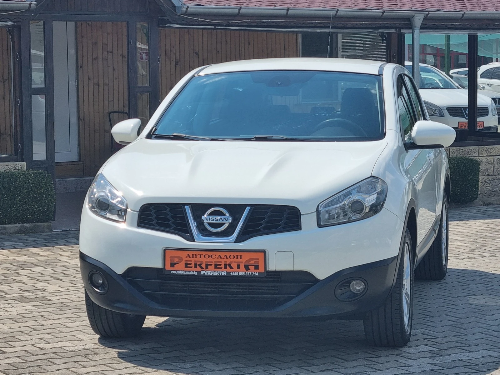 Nissan Qashqai 1.5dci110k.c. - изображение 3