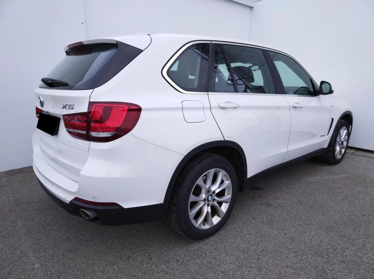 BMW X5 xDrive30d  - изображение 2