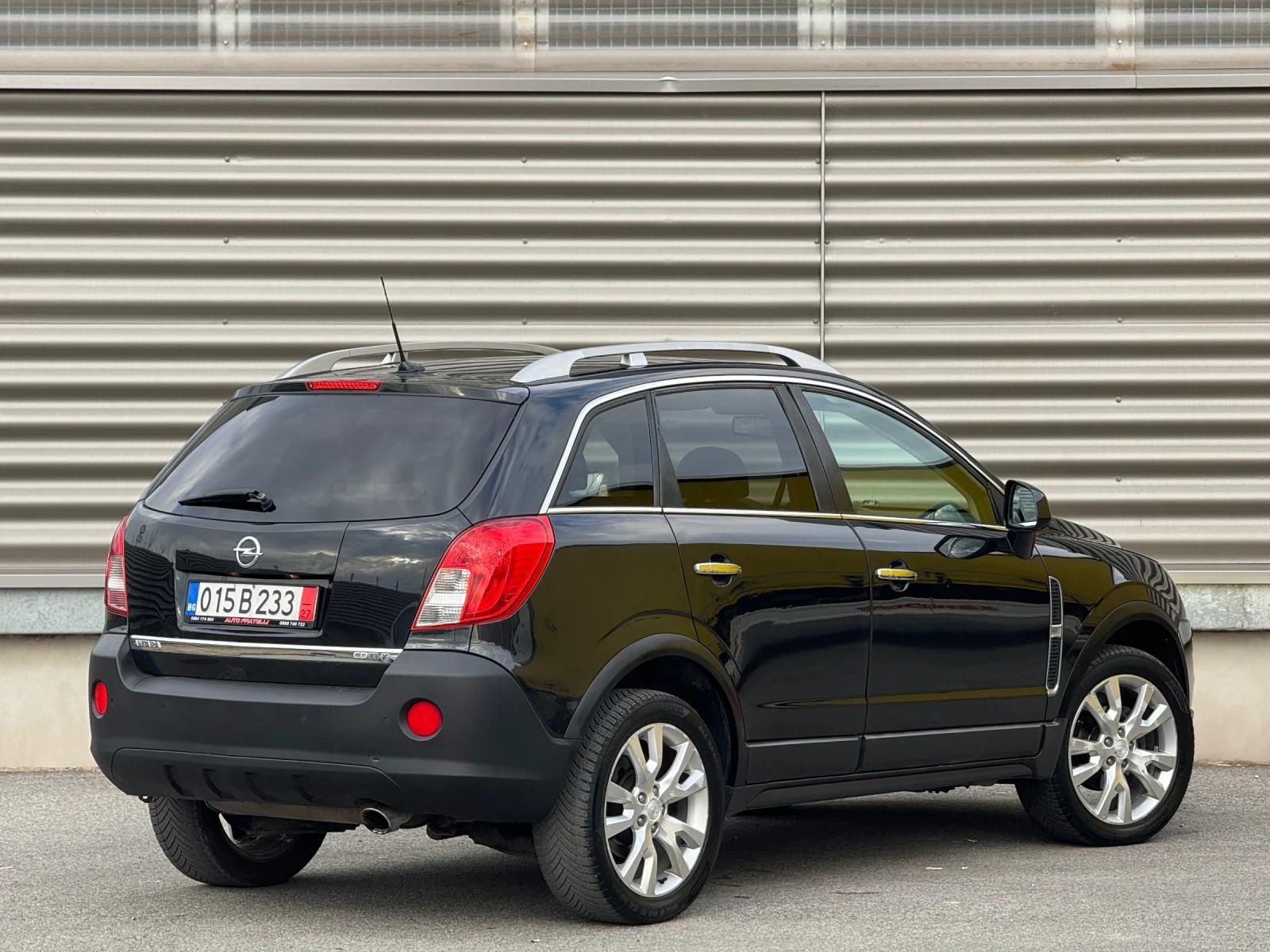 Opel Antara 2.2d COSMO UNLIMITED* СОБСТВЕН ЛИЗИНГ* БАРТЕР - изображение 5