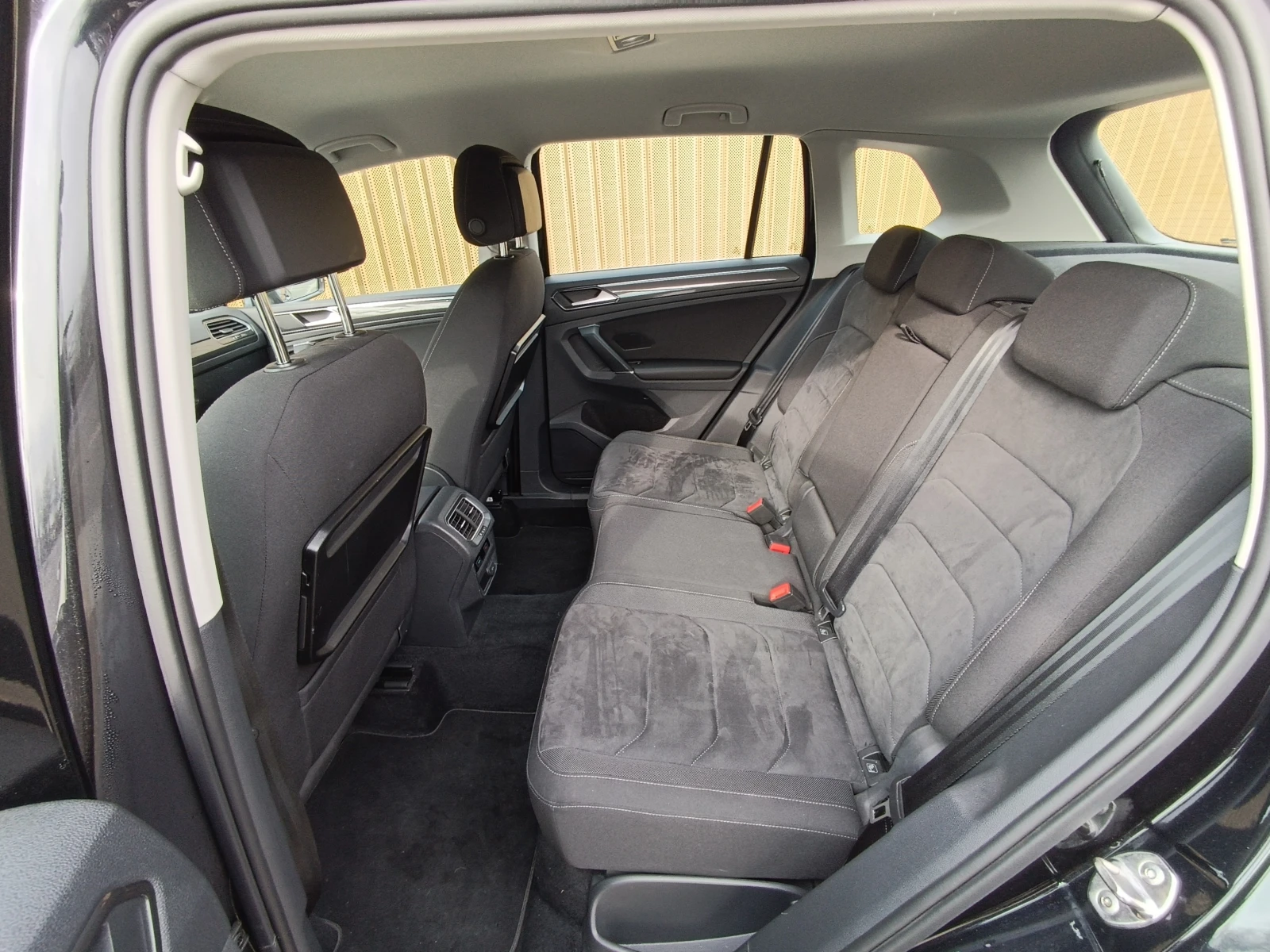 VW Tiguan Hotligne - изображение 5