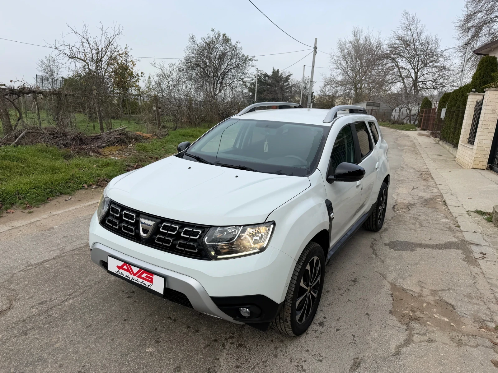 Dacia Duster Dacia Duster-1.333TCe4x4kameri360-Unikat-34368km. | Mobile.bg � ����������� 2
