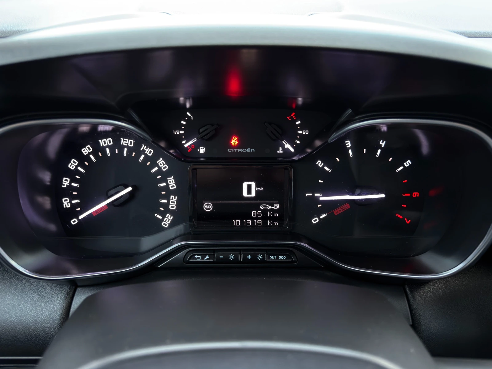 Citroen C3 Aircross 1.2i SHINE | Mobile.bg � ����������� 16