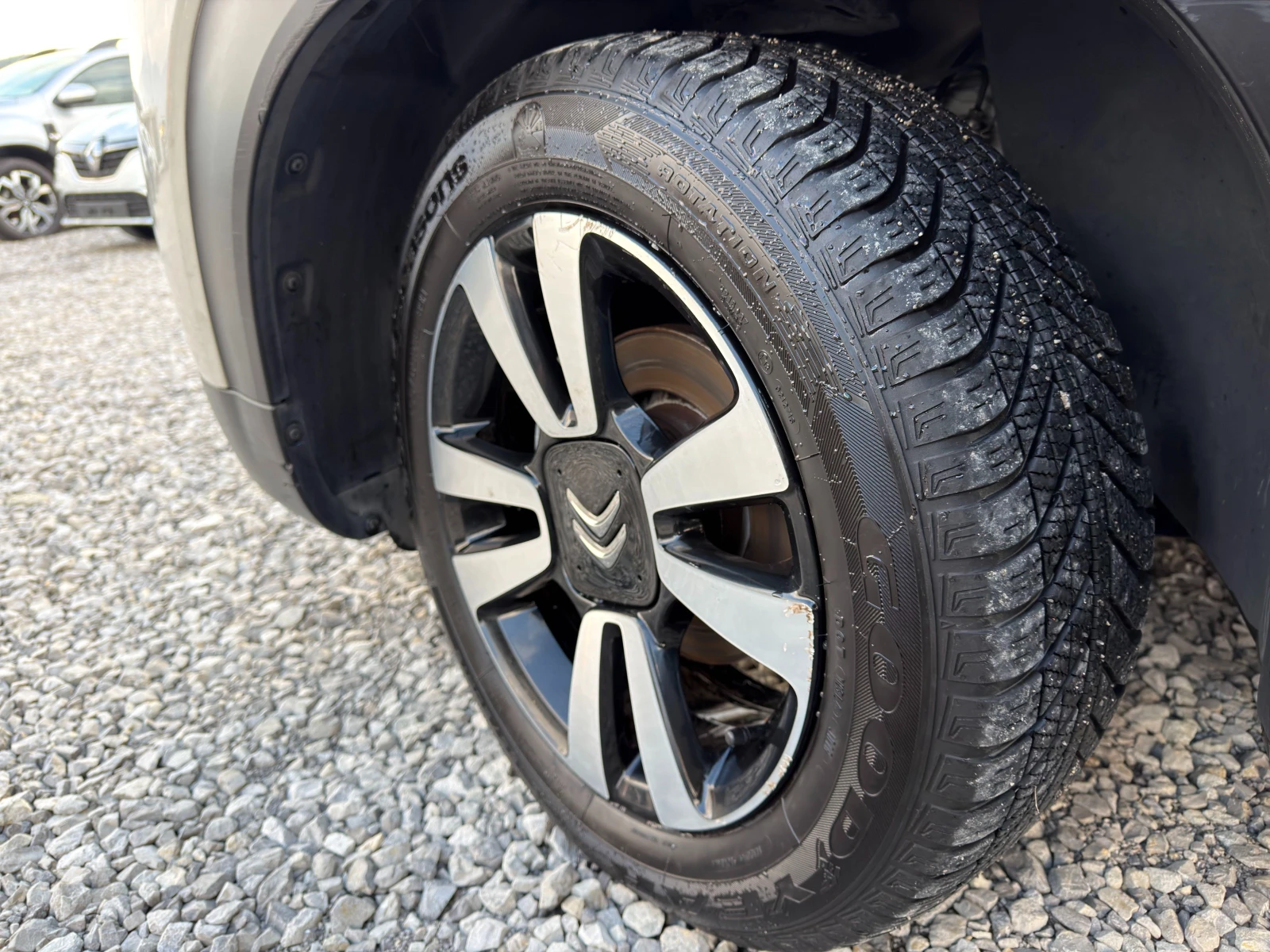 Citroen C3 Aircross 1.2i SHINE | Mobile.bg � ����������� 12