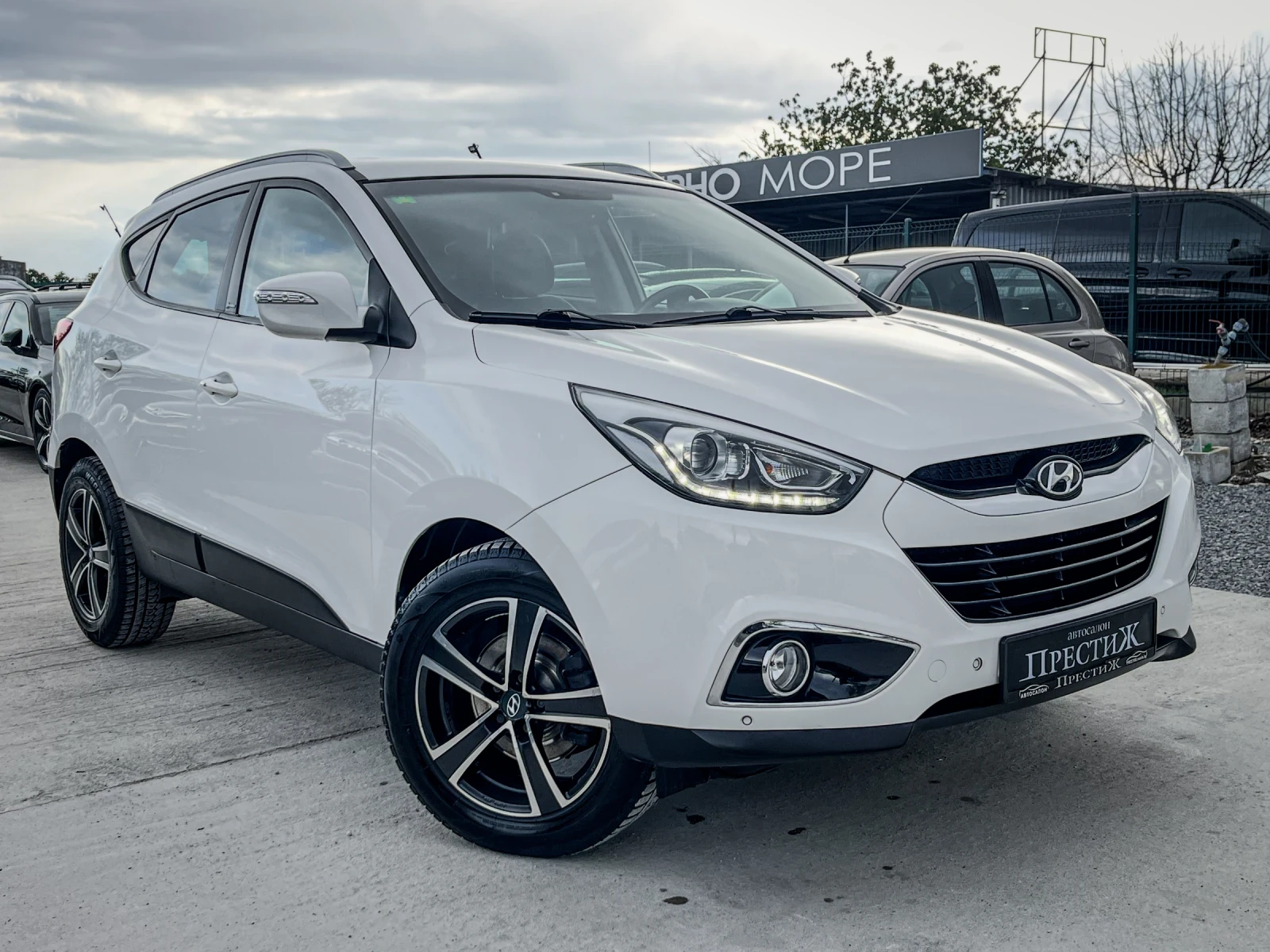 Hyundai IX35 2.0CRDI - XPOSSIBLE - 4X4, снимка 3 - Автомобили и джипове - 54389358
