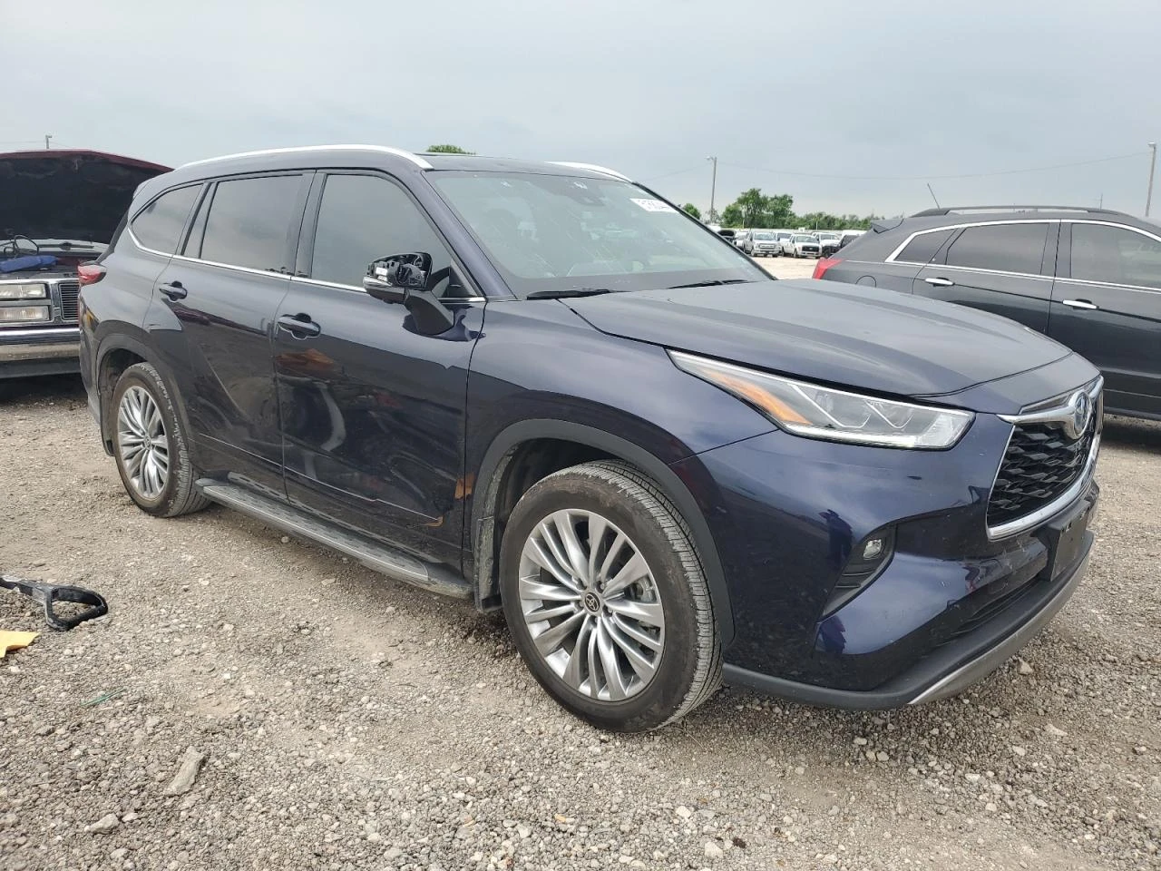 Toyota Highlander Hybrid Platinum, снимка 4 - Автомобили и джипове - 54416286